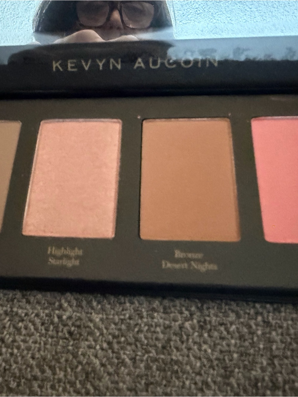 Kevyn Aucoin Contour Palette - 4-in-1 Sculpt, Highlight, Bronze, Blush - Picture 4 of 4